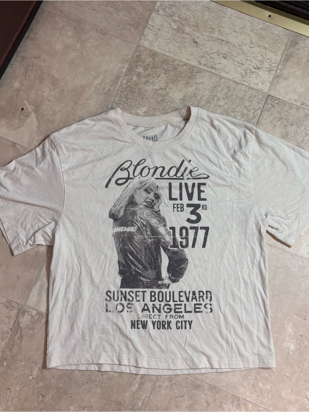 Tan baby tee with a blondie concert Graphic